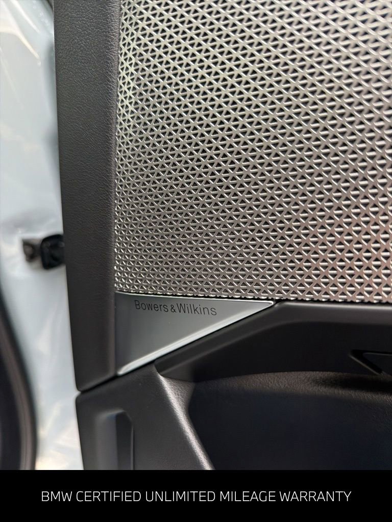 Certified 2024 BMW 760i xDrive w/ Executive Package image 15