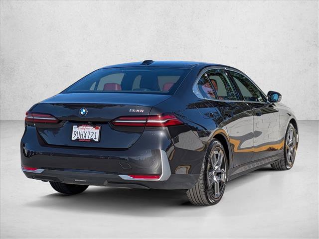 Used 2026 BMW 530i w/ Premium Package image 5