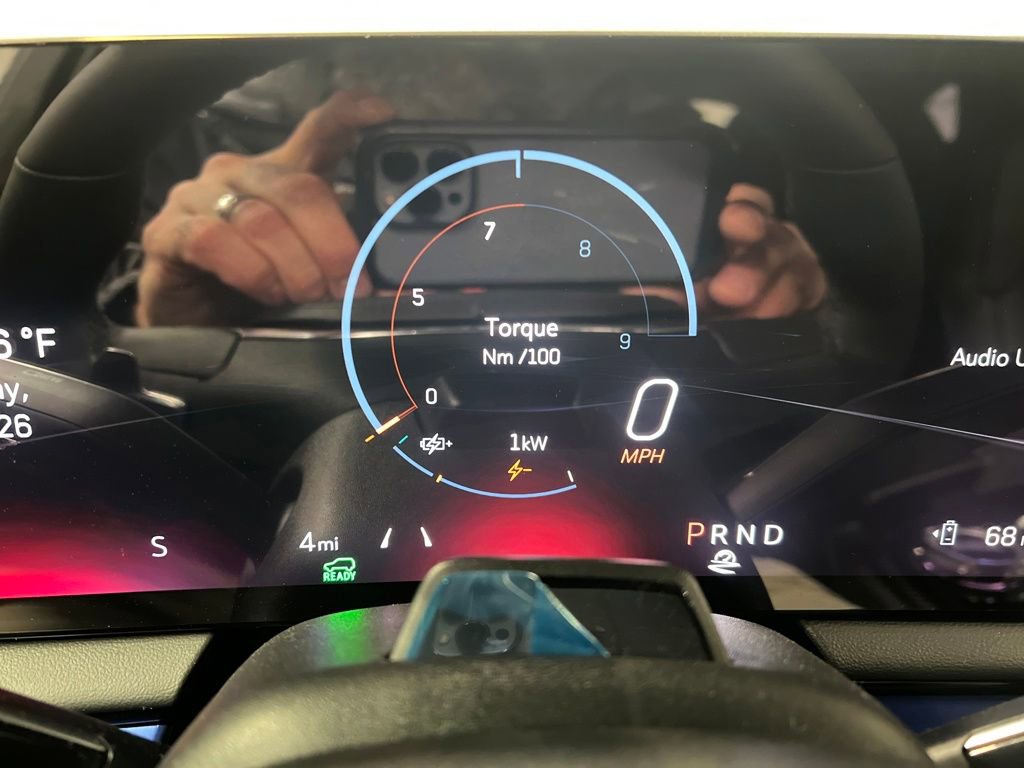 New 2026 Cadillac Optiq V image 19