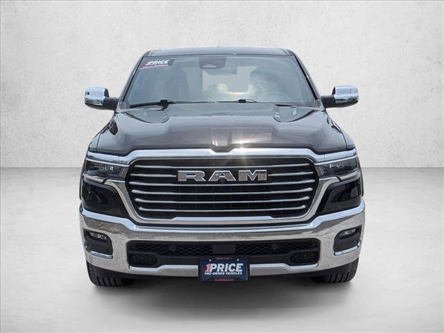 Used 2025 RAM 1500 Laramie AWD/4WD image 2