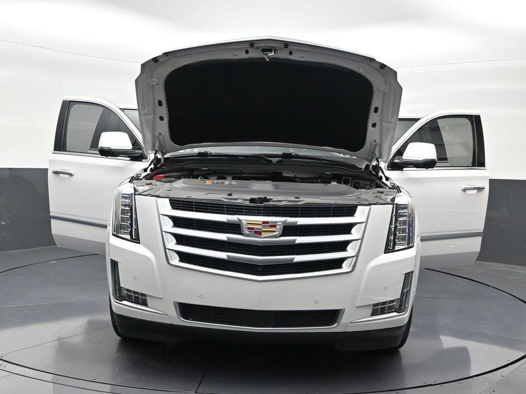 Used 2020 Cadillac Escalade ESV Premium Luxury RWD image 37