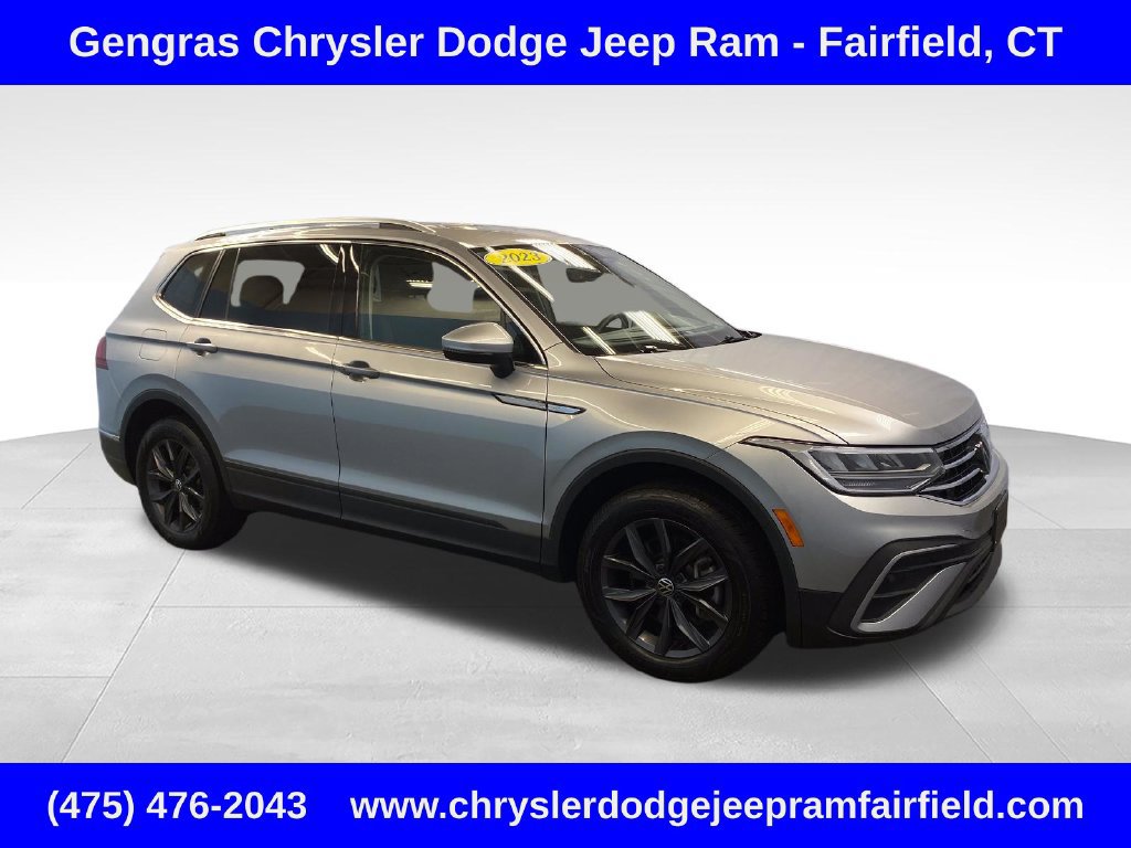 Used 2023 Volkswagen Tiguan SE AWD/4WD image 7