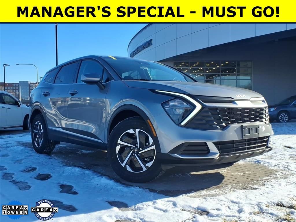 Used 2023 Kia Sportage LX image 1