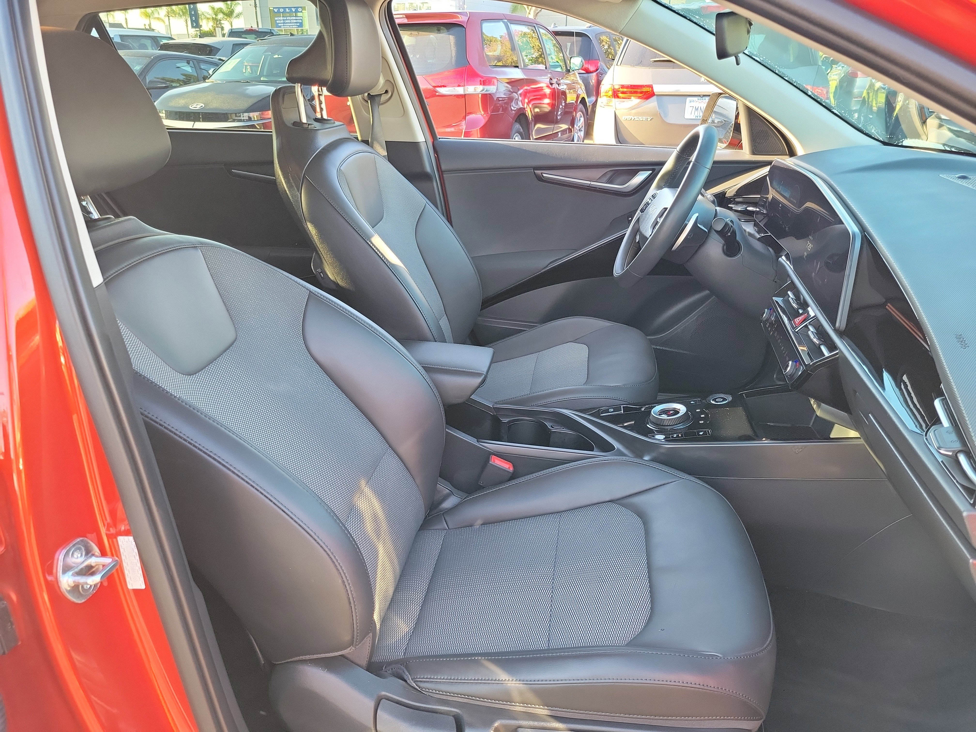 Used 2023 Kia Niro Wind FWD image 19