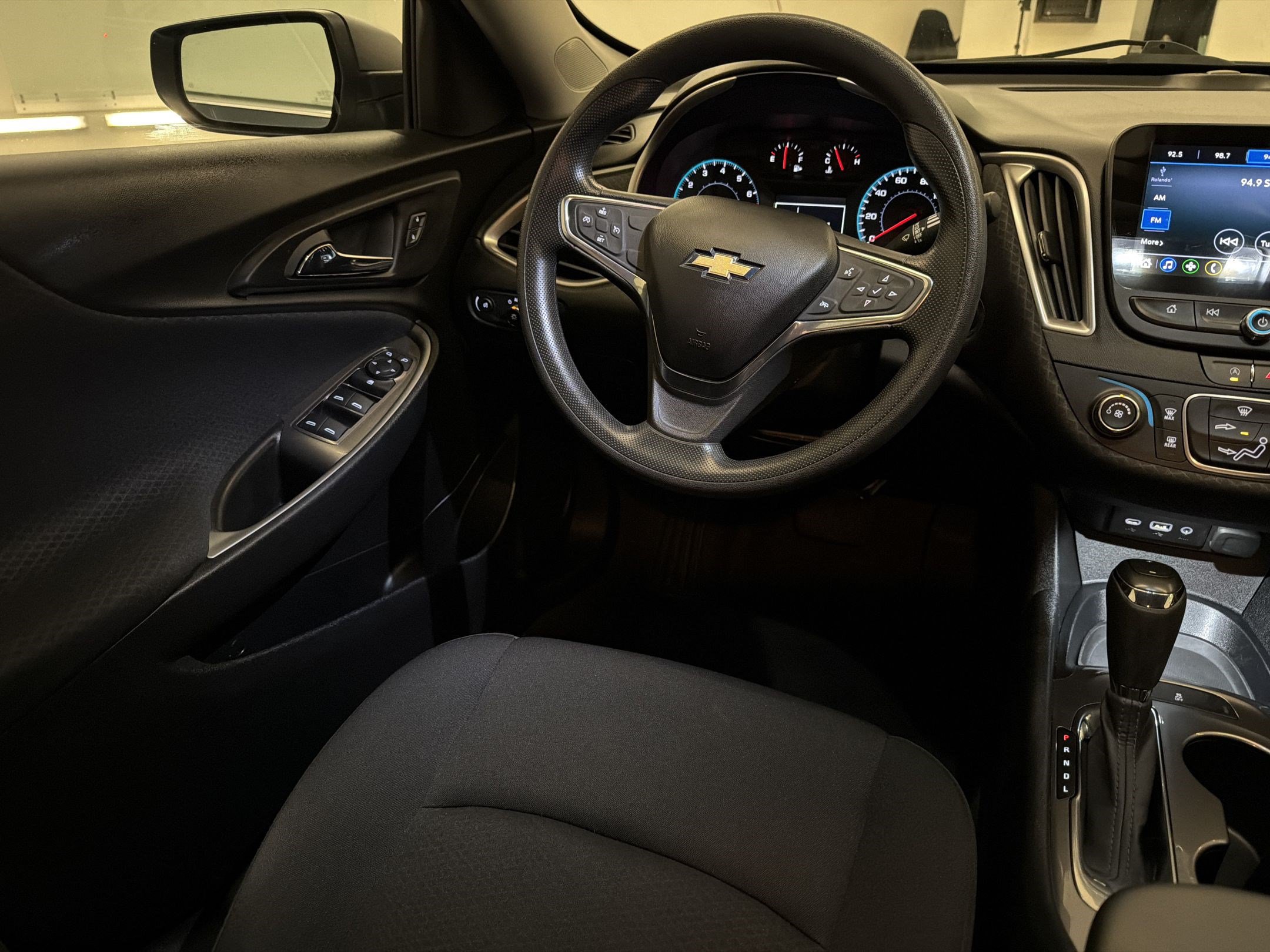 Used 2020 Chevrolet Malibu LS FWD image 27