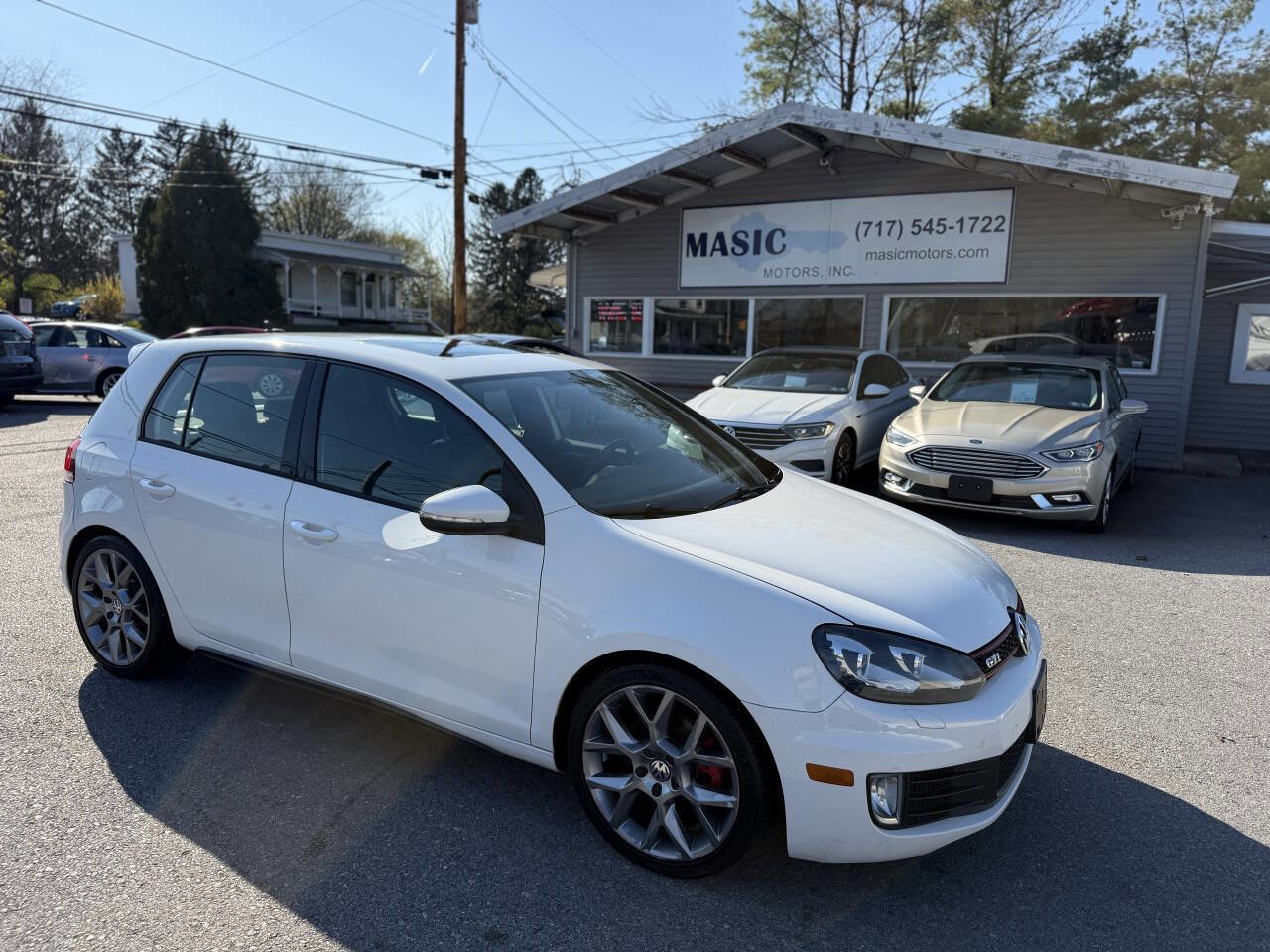 Used 2014 Volkswagen GTI Driver's Edition image 16