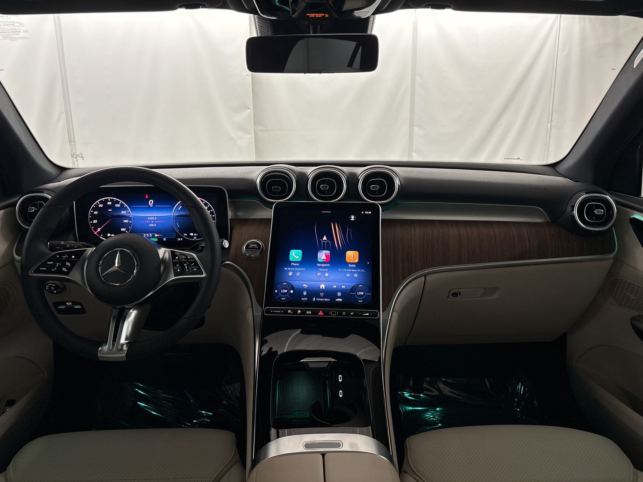 Certified 2025 Mercedes-Benz GLC 350e 4MATIC image 15