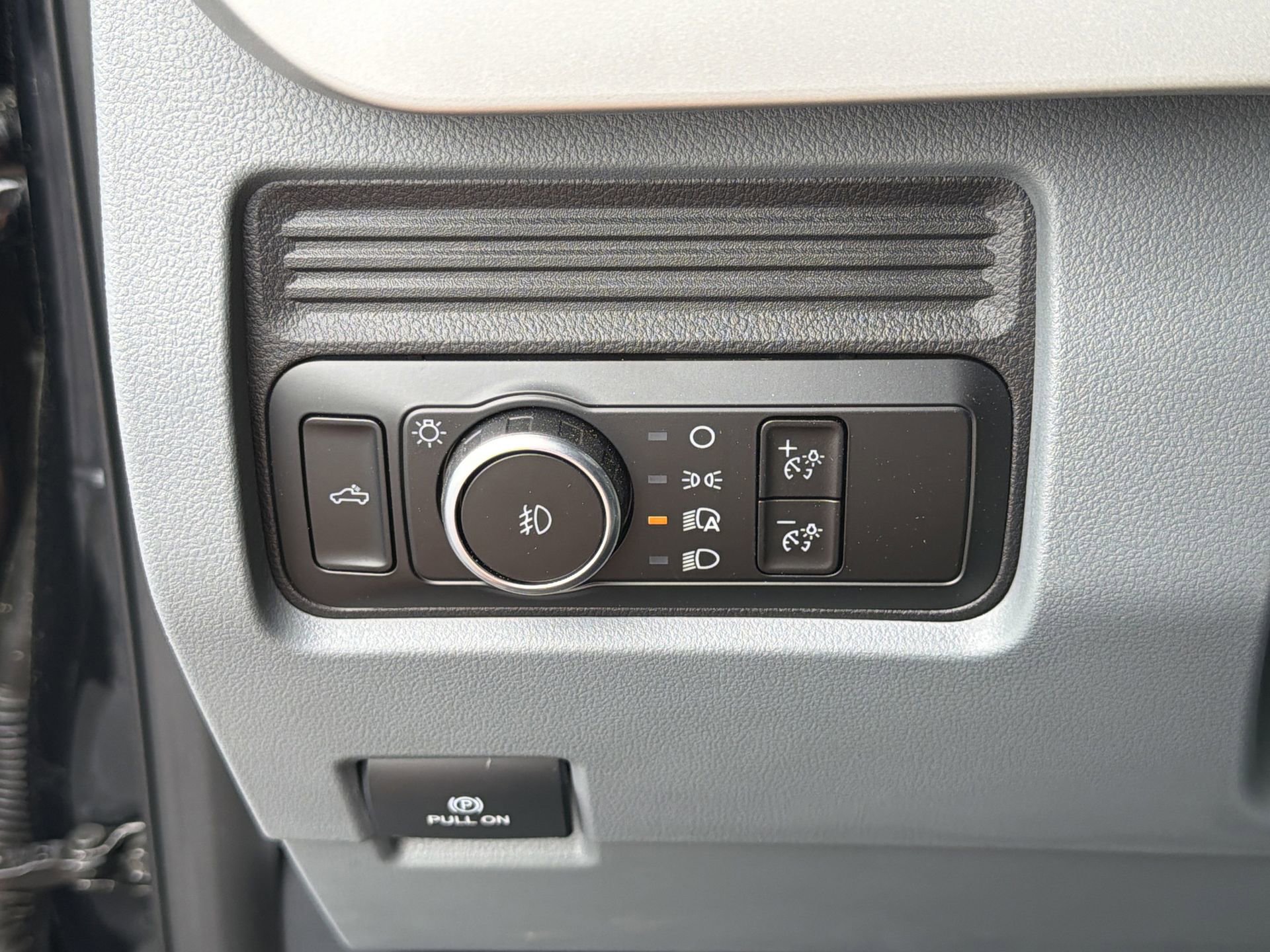 New 2026 Ford F350 XLT AWD/4WD image 15