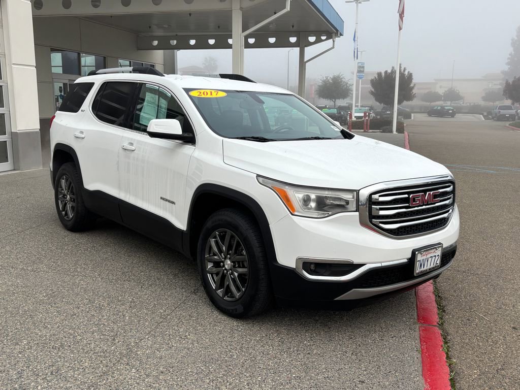 Used 2017 GMC Acadia SLT image 3