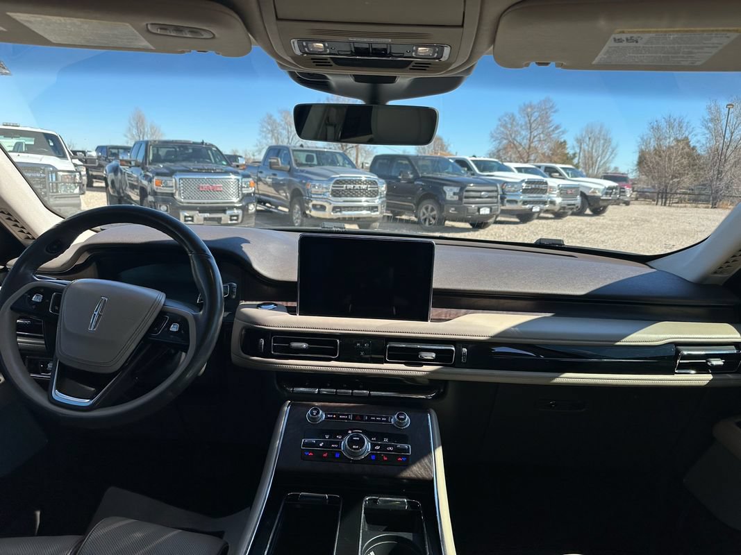 Used 2022 Lincoln Aviator Reserve w/ Equipment Group 201A AWD/4WD image 24