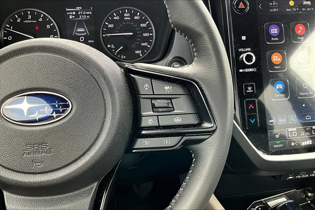 Used 2025 Subaru Forester Premium AWD/4WD image 12