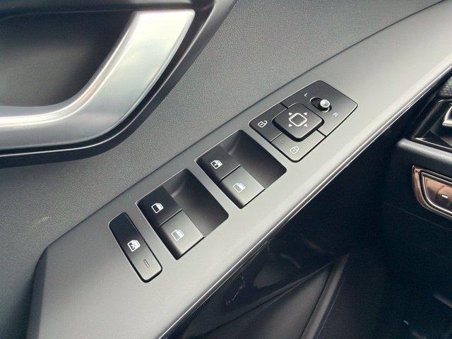 New 2026 Kia Niro EX FWD image 21