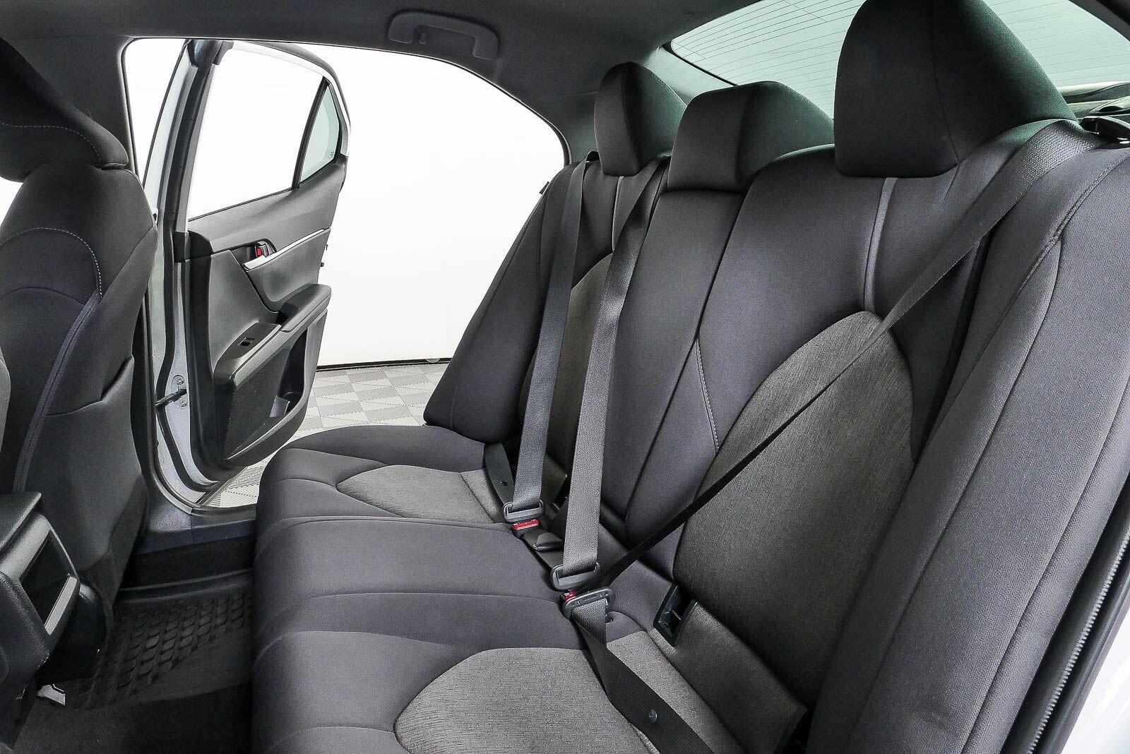Used 2024 Toyota Camry LE FWD image 18