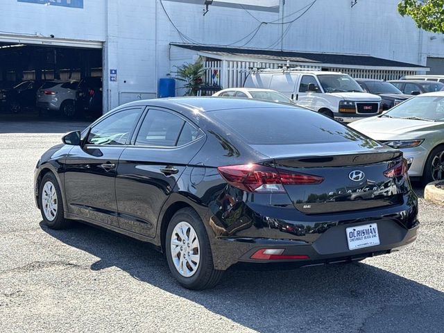 Used 2019 Hyundai Elantra SE FWD image 3