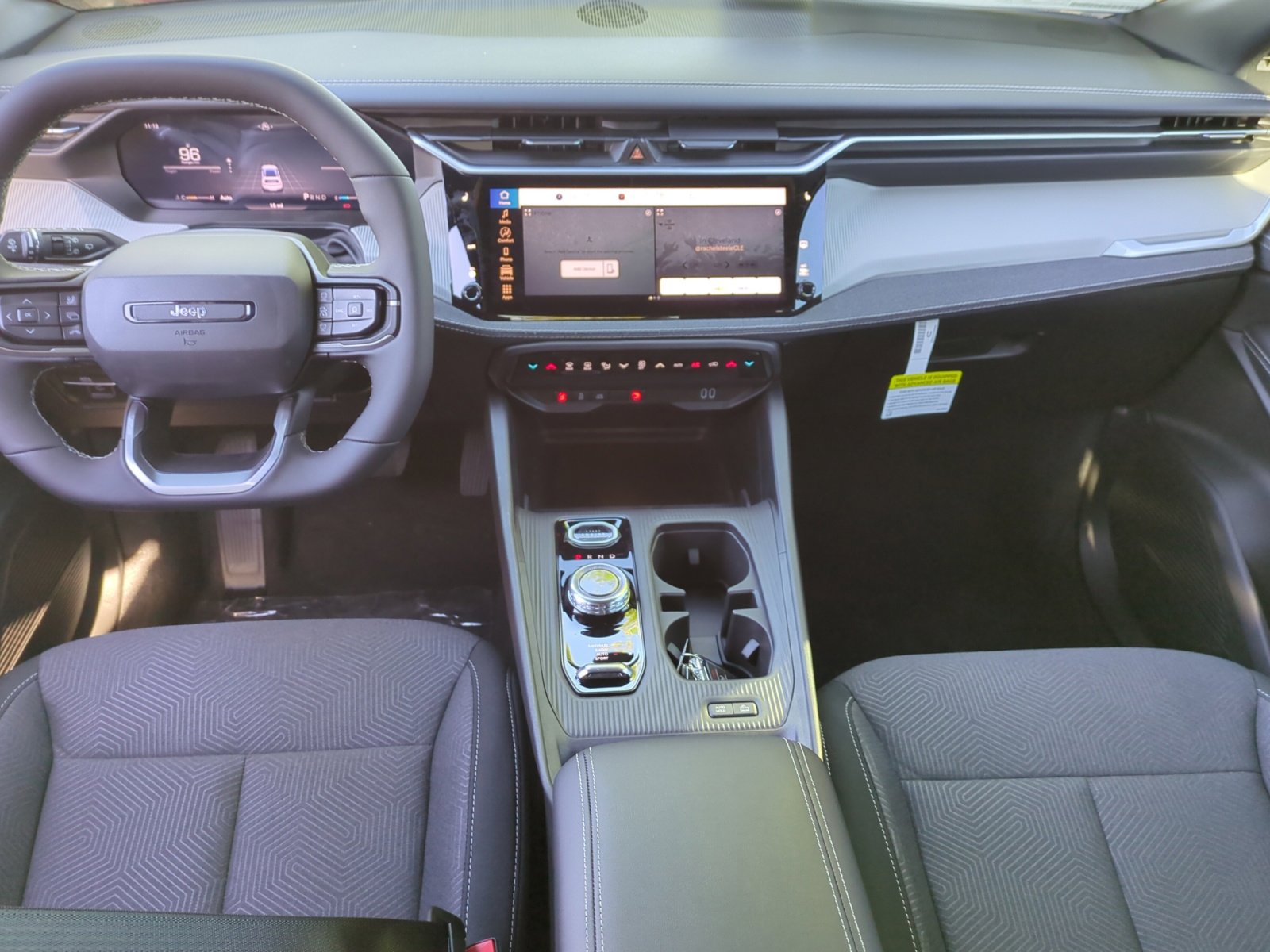 New 2026 Jeep Cherokee Laredo image 20