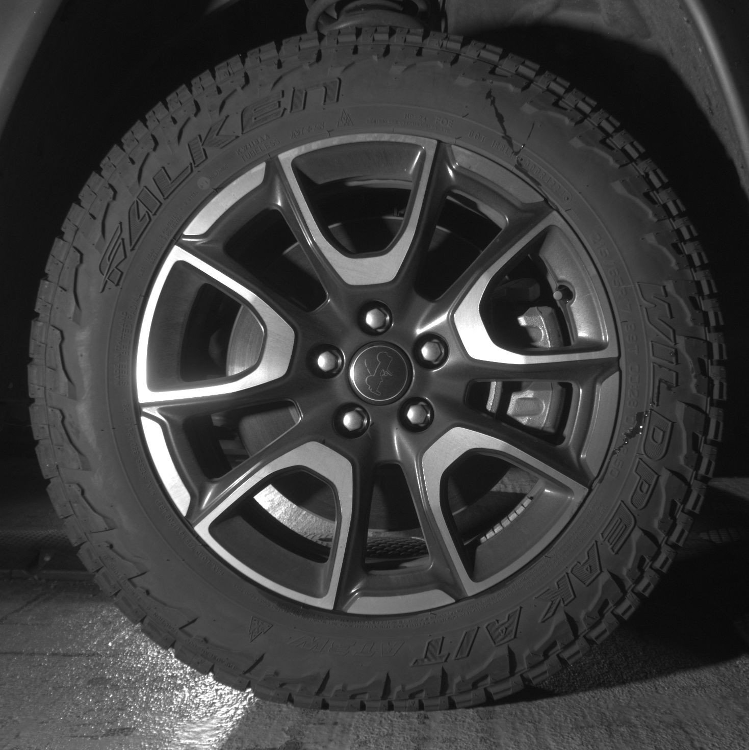 Used 2025 Jeep Compass Trailhawk image 13