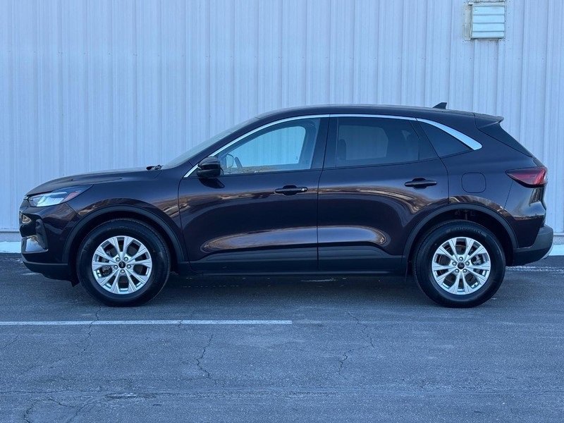 Certified 2023 Ford Escape Active w/ Tech Pack #2 image 2