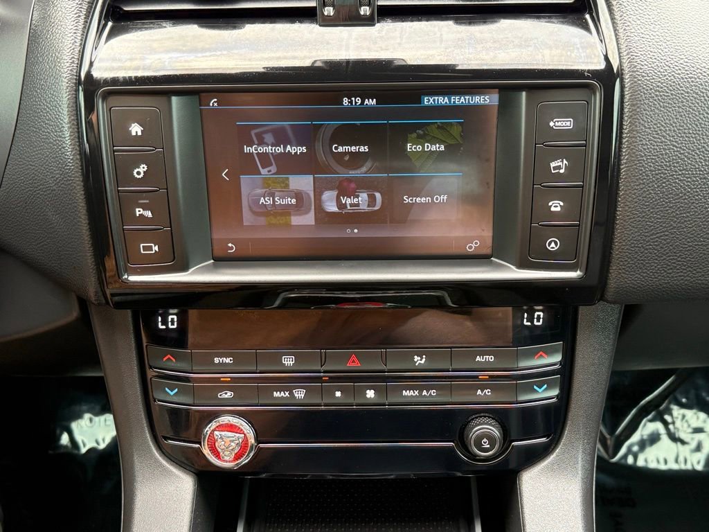 Used 2018 Jaguar F-PACE Premium AWD/4WD image 37