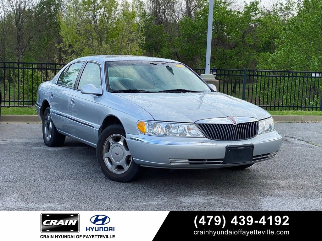Used 2002 Lincoln Continental