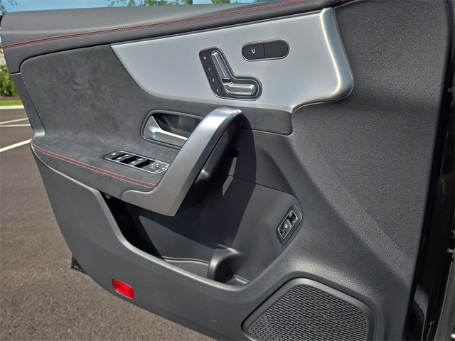 New 2025 Mercedes-Benz CLA 250 4MATIC image 19