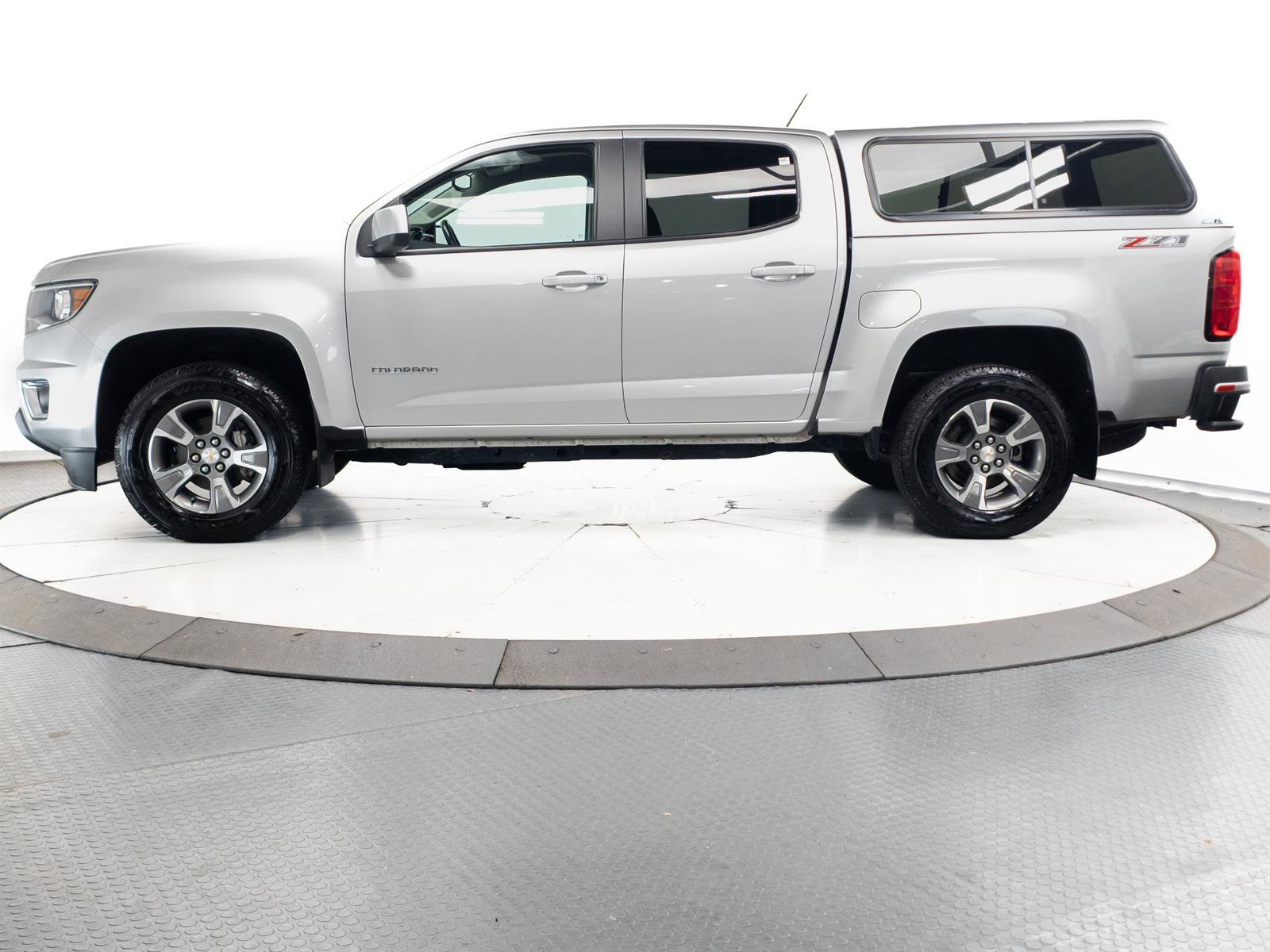 Used 2018 Chevrolet Colorado Z71 AWD/4WD image 7