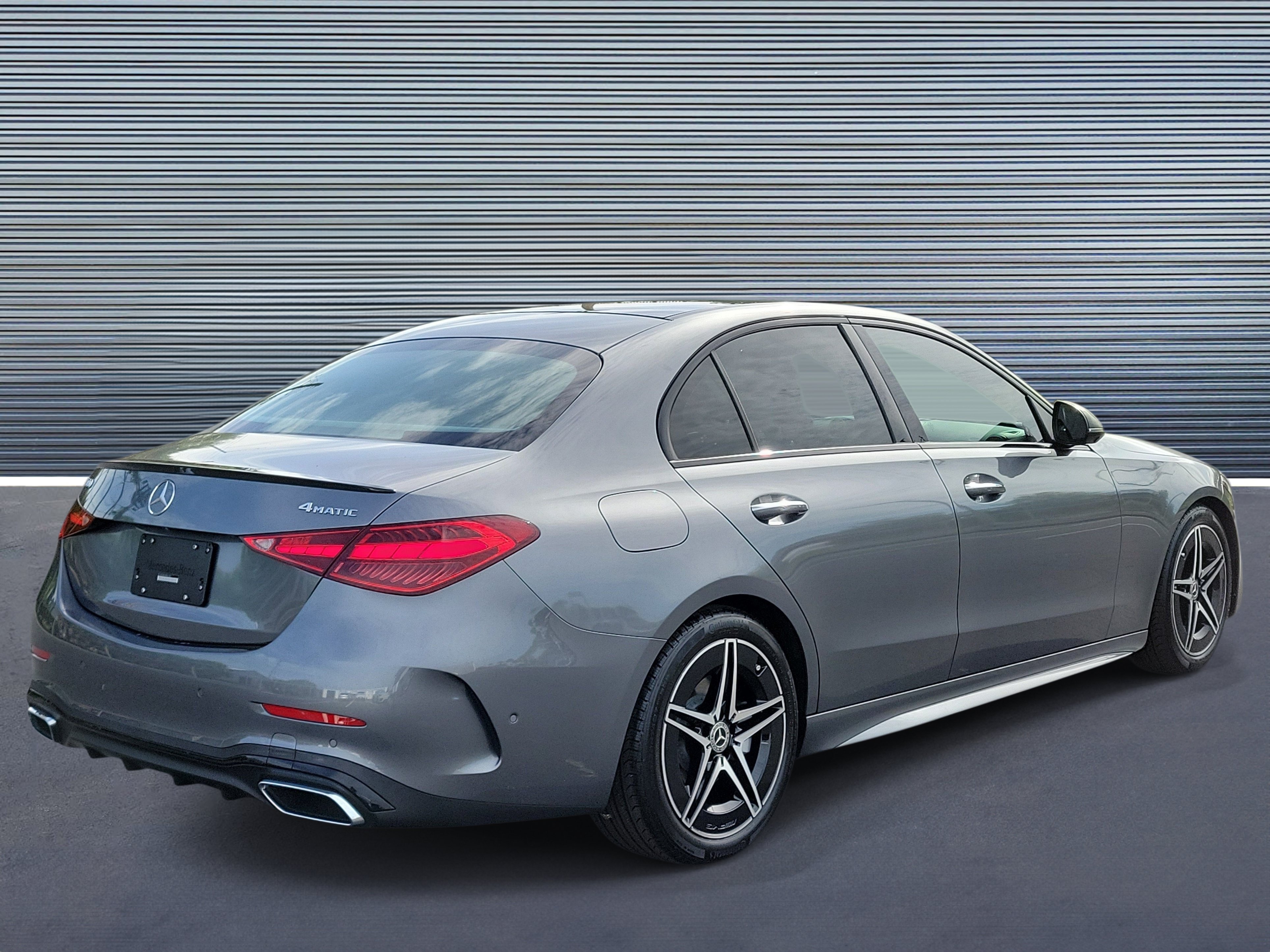 Used 2022 Mercedes-Benz C 300 4MATIC Sedan image 3