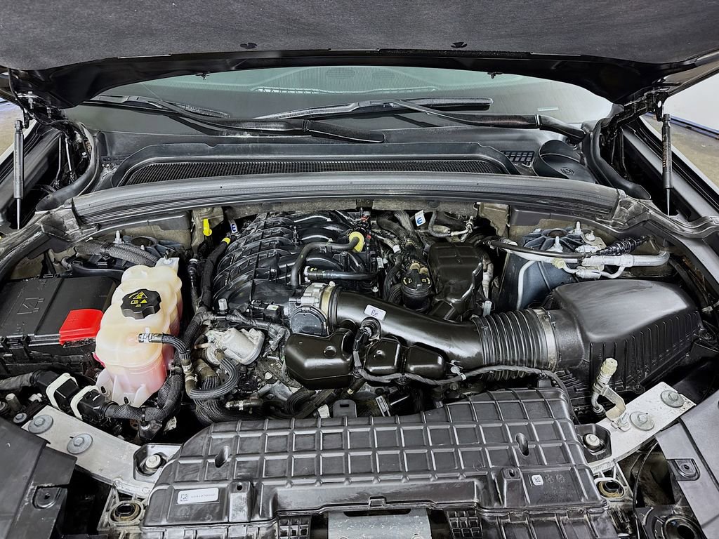 Used 2024 Jeep Grand Cherokee L Limited w/ Luxury Tech Group II image 32