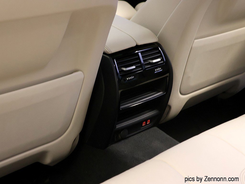 Certified 2023 BMW 530e 530e w/ M Sport Package image 15