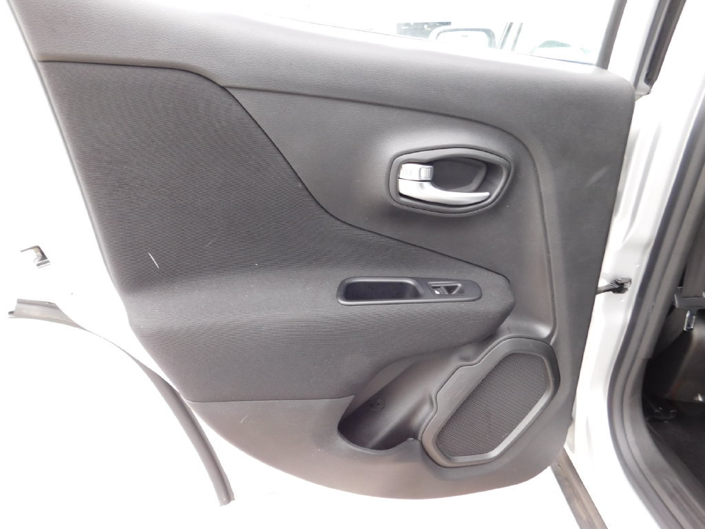 Used 2021 Jeep Renegade Sport AWD/4WD image 11