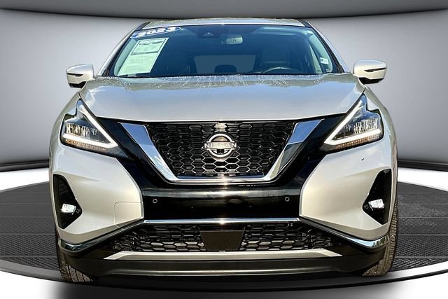 Used 2023 Nissan Murano SL w/ SL Moonroof Package FWD image 2