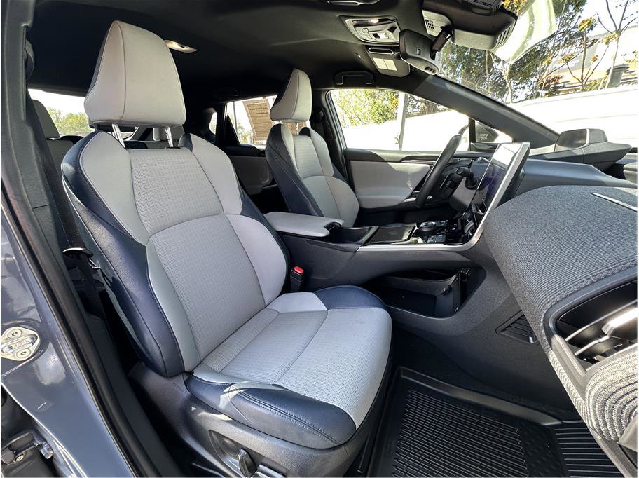 Used 2024 Subaru Solterra w/ Limited Package image 15