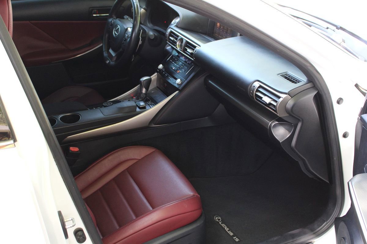 Used 2014 Lexus IS 350 w/ F Sport Package RWD image 19