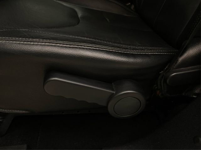 Used 2018 Jeep Wrangler Unlimited Altitude image 23