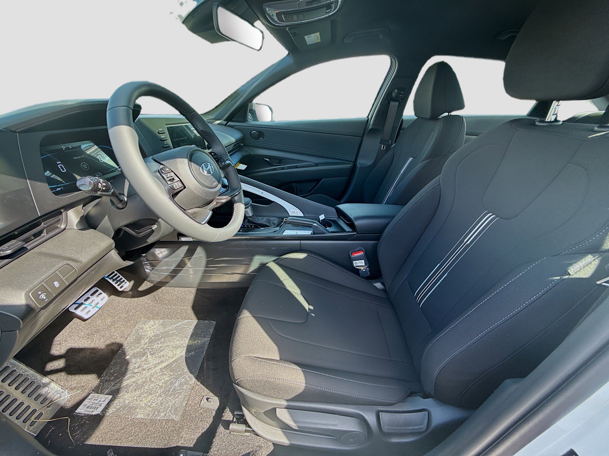 New 2026 Hyundai Elantra Sport w/ Cargo Package FWD image 14