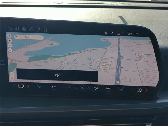 New 2026 Chevrolet Traverse LT w/ Sun and Wheel Package FWD image 14