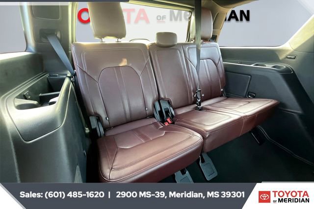 Used 2024 Ford Expedition Limited image 21