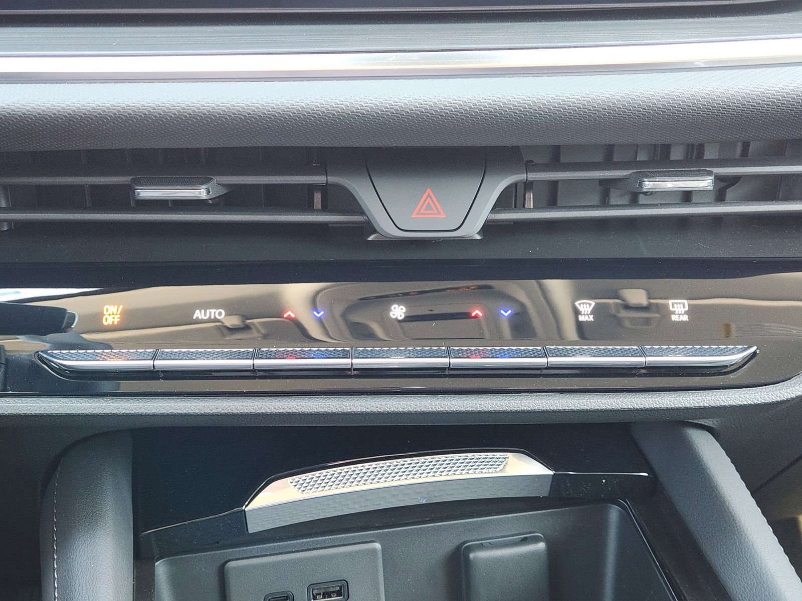 New 2026 Buick Envision Preferred AWD/4WD image 22