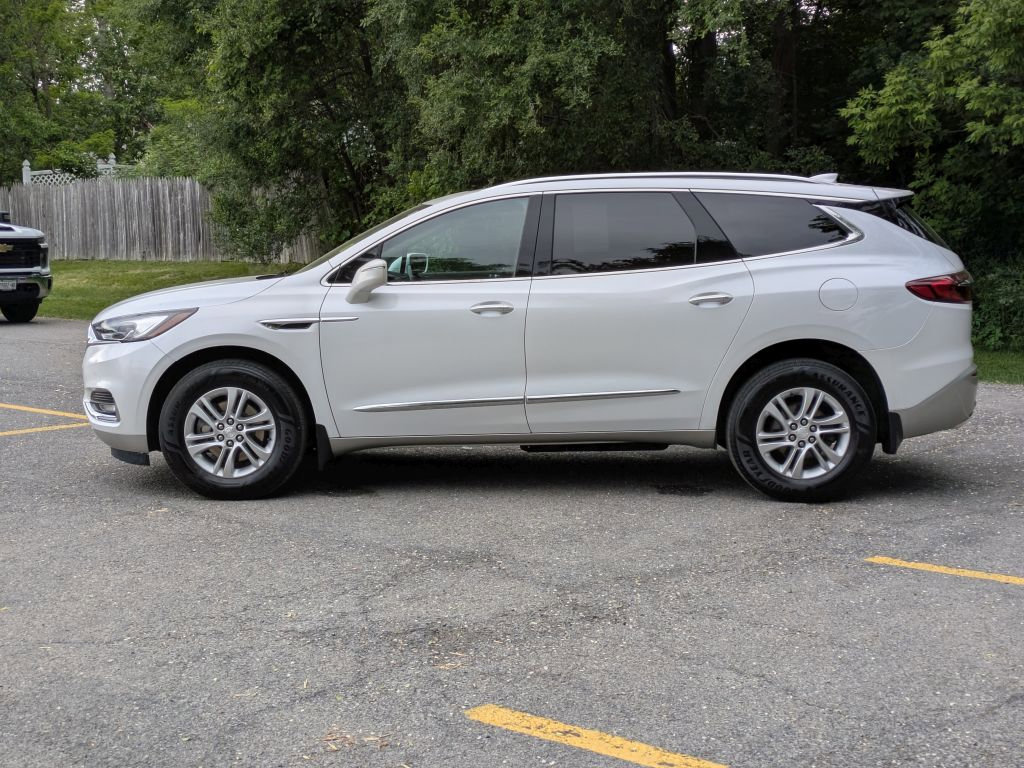 Used 2018 Buick Enclave Premium w/ Trailering Package AWD/4WD image 4