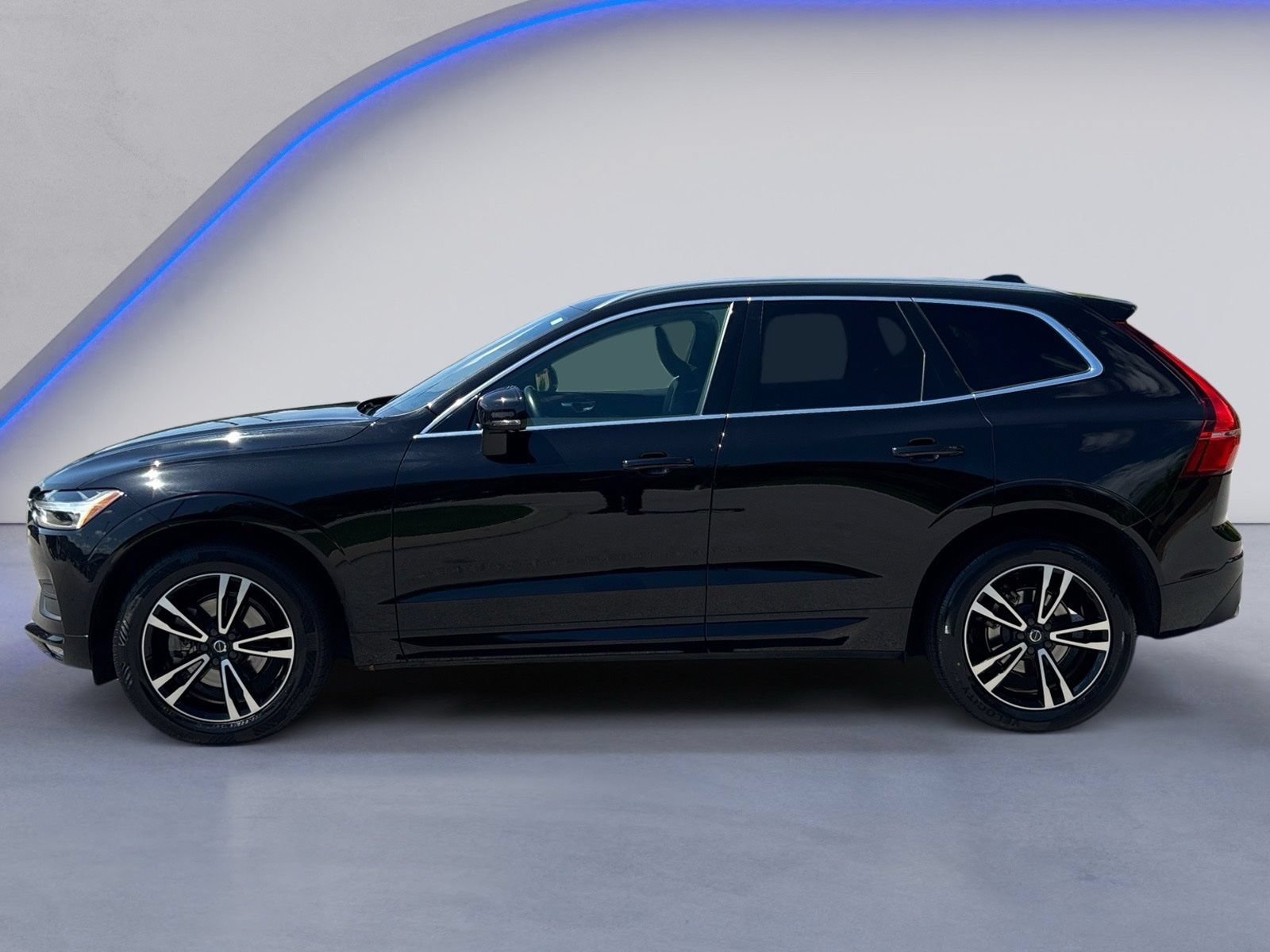 Used 2021 Volvo XC60 T5 Momentum FWD image 8