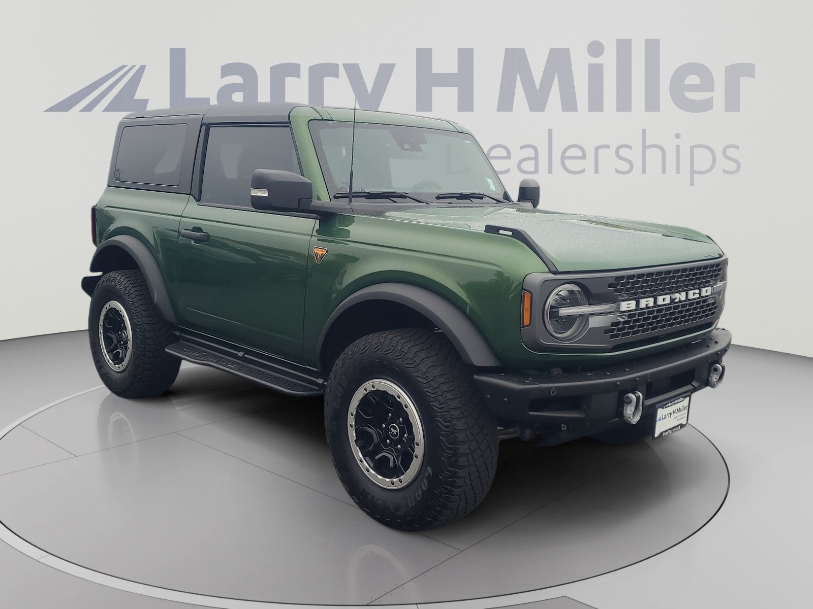 Certified 2023 Ford Bronco Badlands w/ Sasquatch Package AWD/4WD image 7