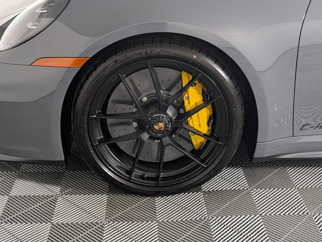 New 2026 Porsche 911 Targa 4 GTS AWD/4WD image 11