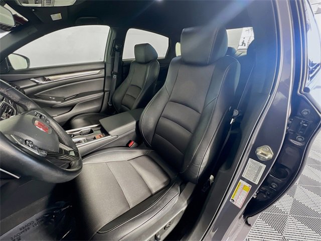 Used 2019 Honda Accord Sport image 9