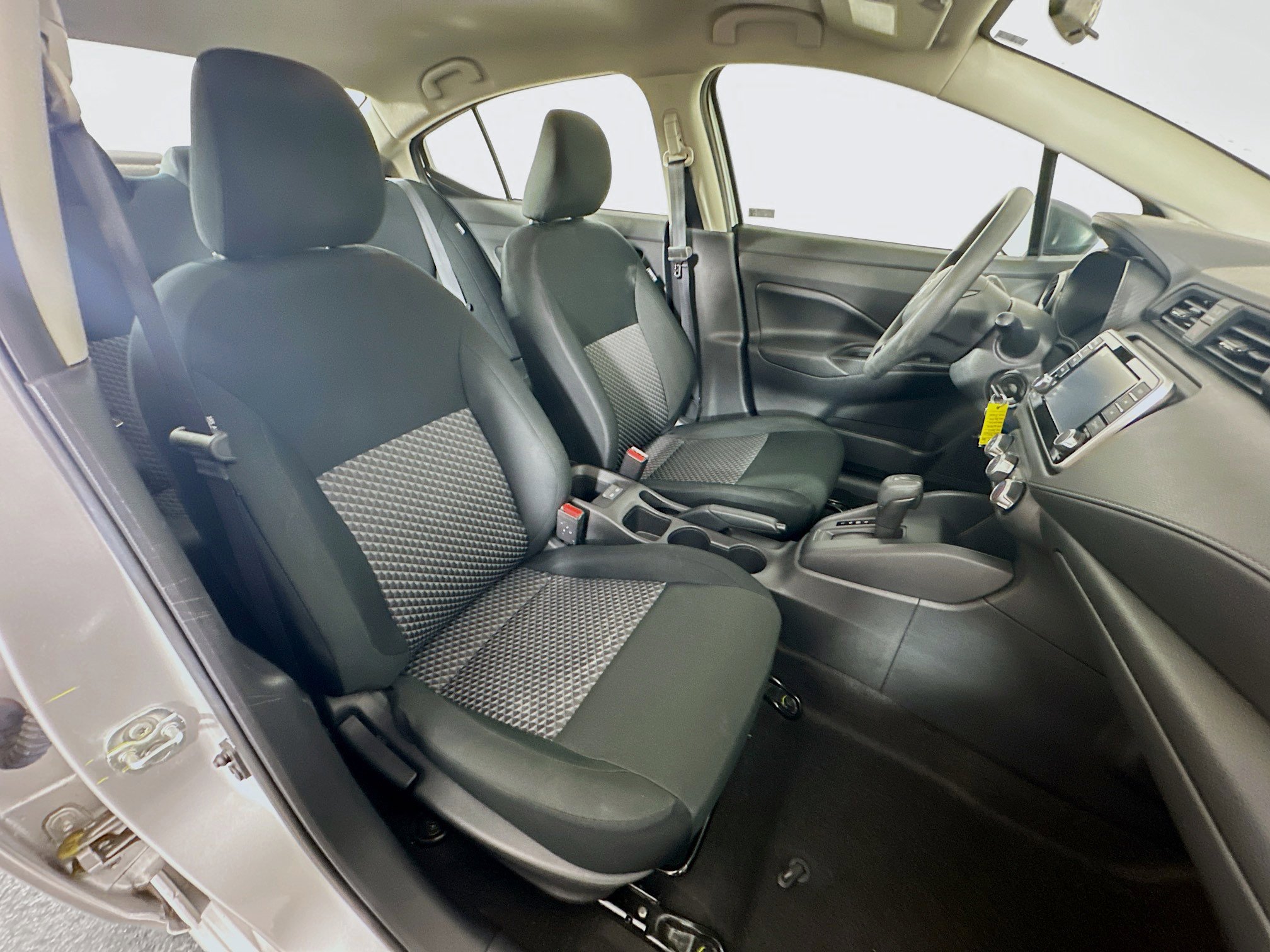 Used 2024 Nissan Versa S image 27