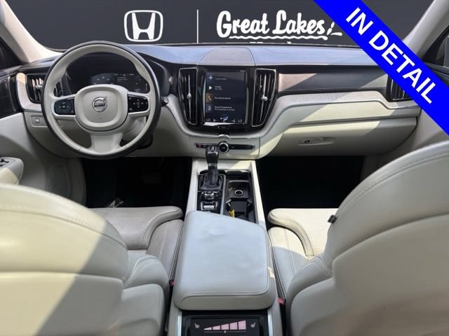 Used 2019 Volvo XC60 T5 Inscription w/ Protection Package AWD/4WD image 10