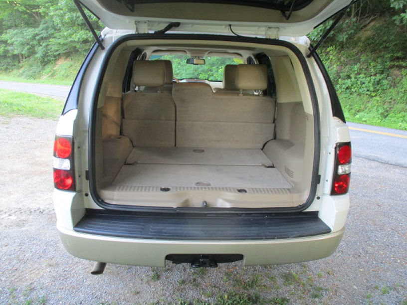Used 2009 Ford Explorer Eddie Bauer AWD/4WD image 10