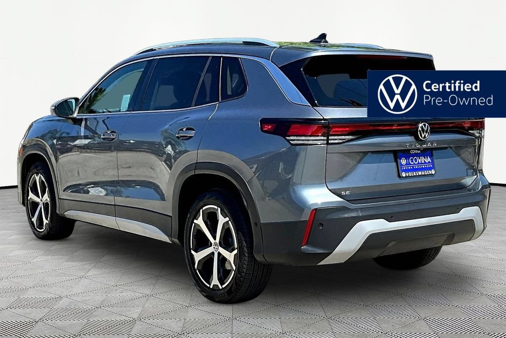 Used 2025 Volkswagen Tiguan SE FWD image 4