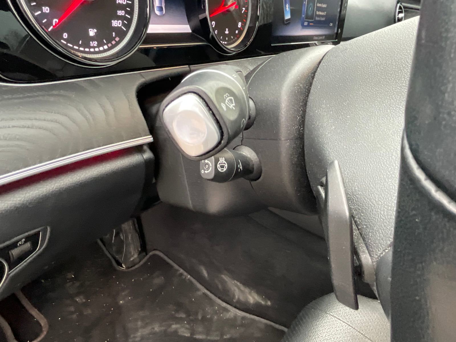 Used 2019 Mercedes-Benz E 450 4MATIC Sedan image 36