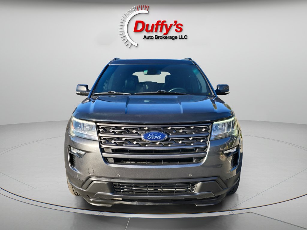 Used 2018 Ford Explorer XLT w/ XLT Appearance Package AWD/4WD image 15