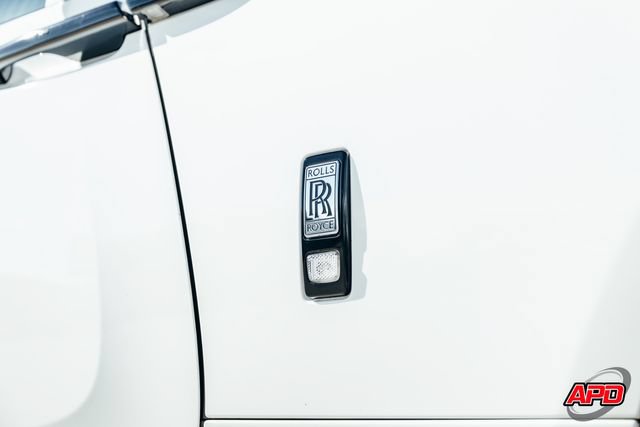 Used 2019 Rolls-Royce Wraith RWD image 35