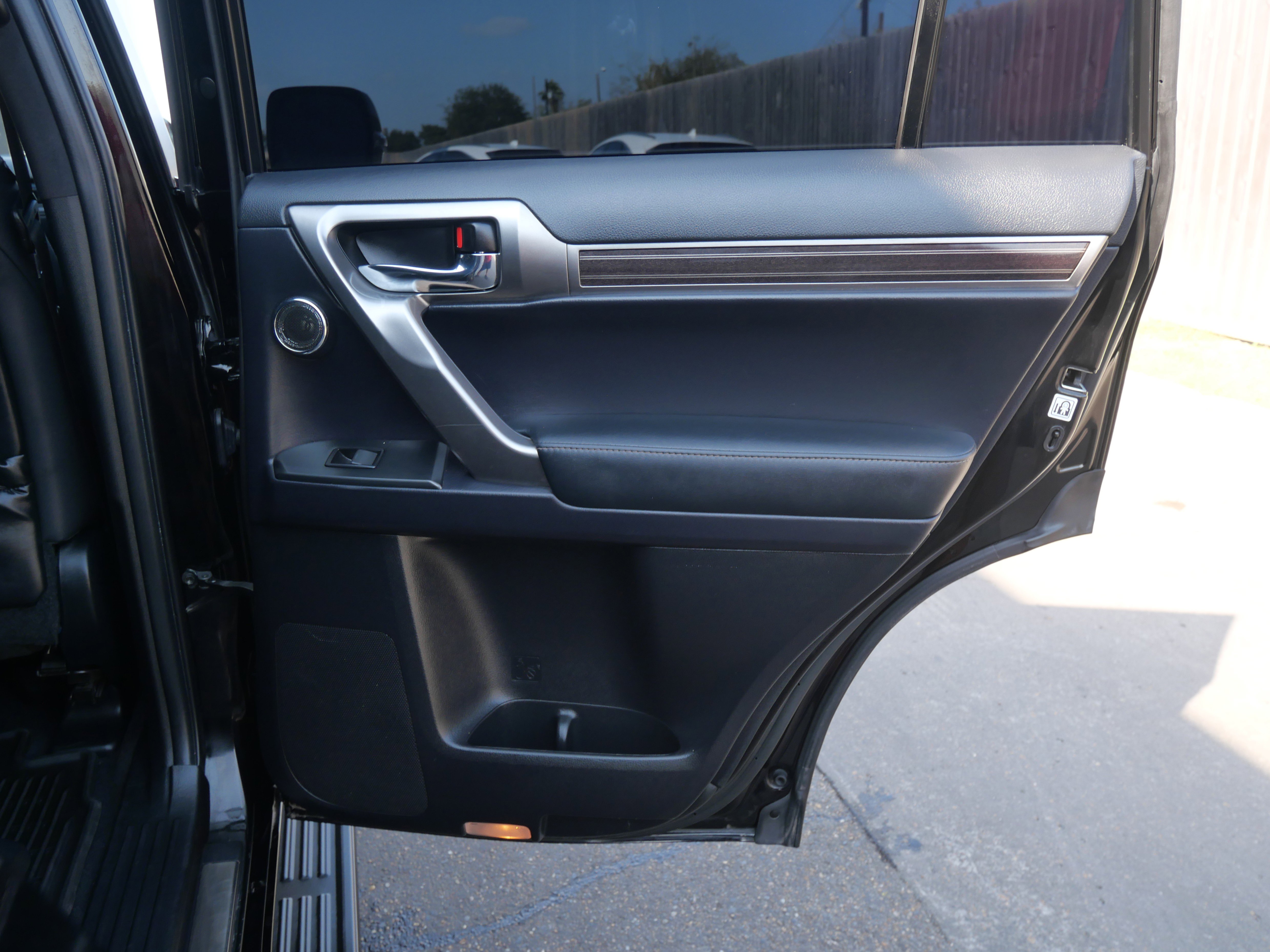 Certified 2023 Lexus GX 460 Premium image 11